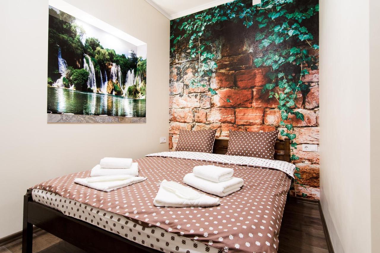 Art Apartments On Deribasovskaya オデッサ エクステリア 写真